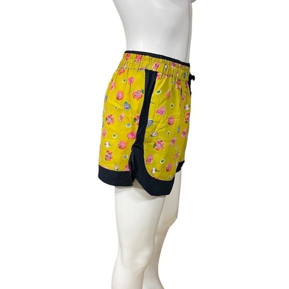 Comme Toi Floral Yellow Blue Shorts
New - Picture 5 of 5